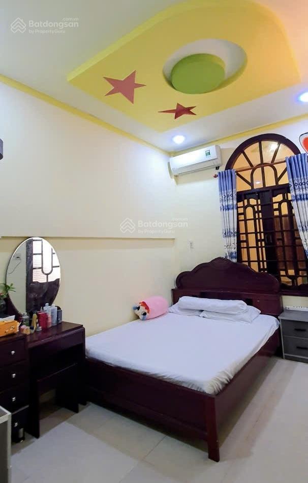 Cần bán căn nhà gần biển, giáp khu ocean dunes