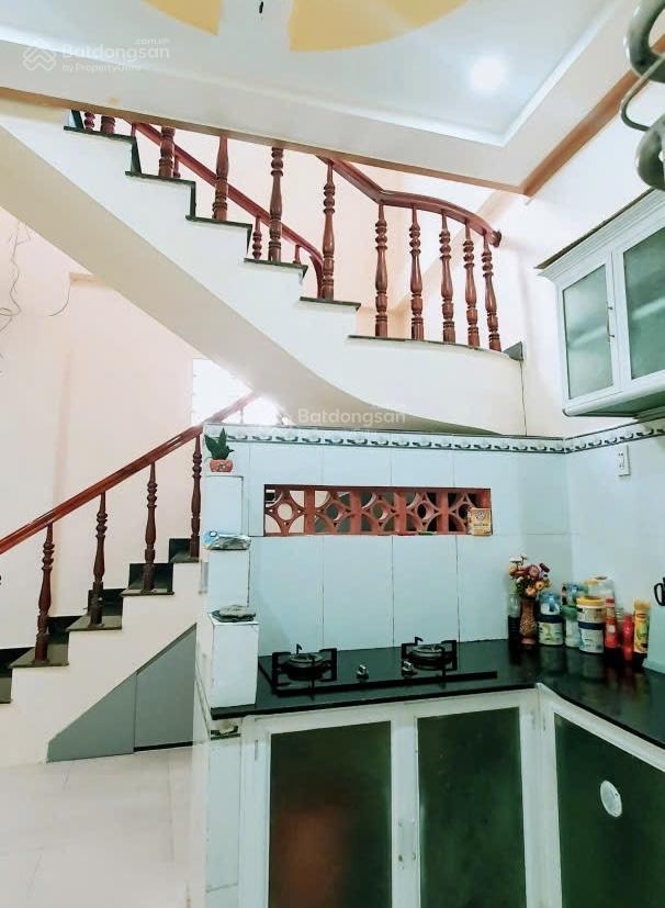 Cần bán căn nhà gần biển, giáp khu ocean dunes