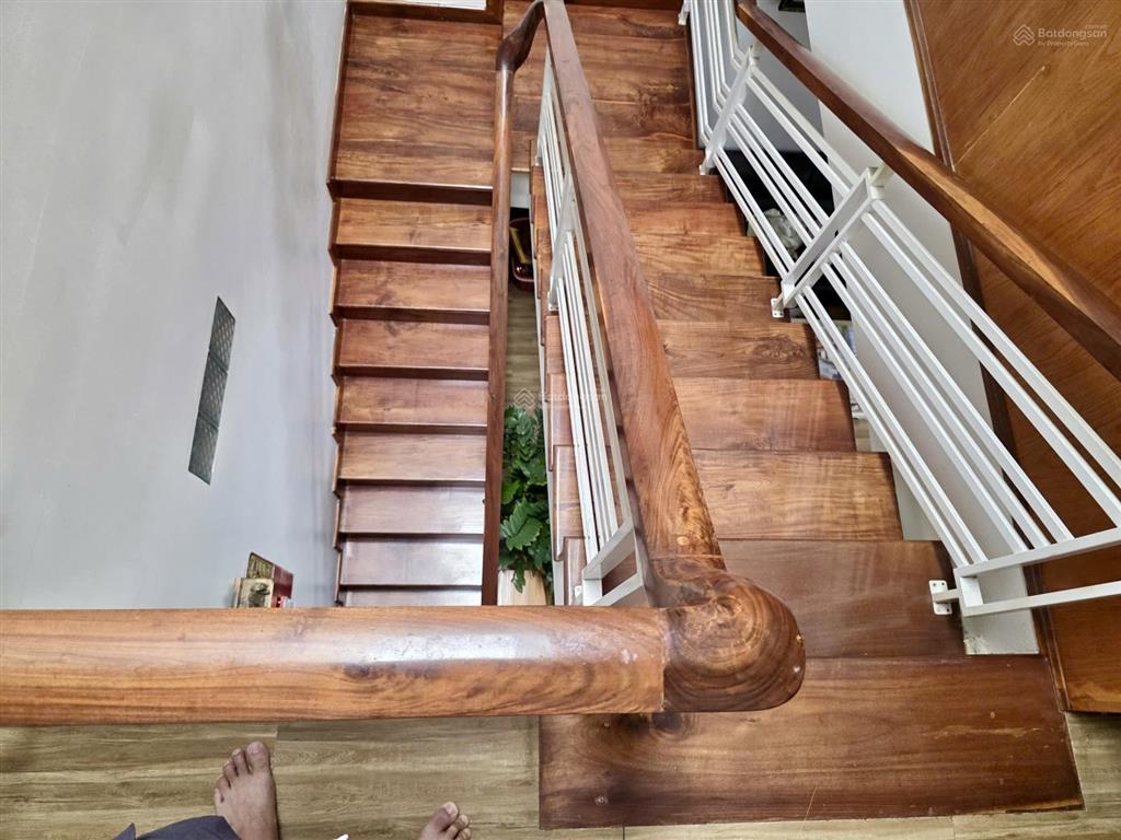 Bán nhà đầu đường trần quang diệu, giá chỉ 4t150