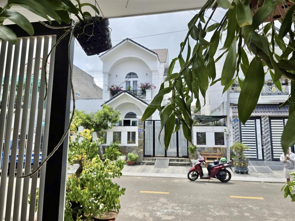 Bán nhà đầu đường trần quang diệu, giá chỉ 4t150
