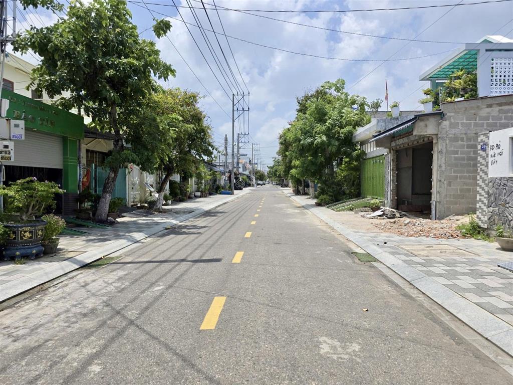 Bán nhà đầu đường trần quang diệu, giá chỉ 4t150