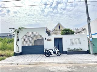 Chính chủ muốn bán nhanh căn biệt thự 367m2 kdc hùng vương, phan thiết