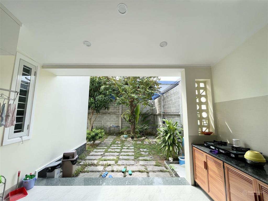 Chính chủ muốn bán nhanh căn biệt thự 367m2 kdc hùng vương, phan thiết
