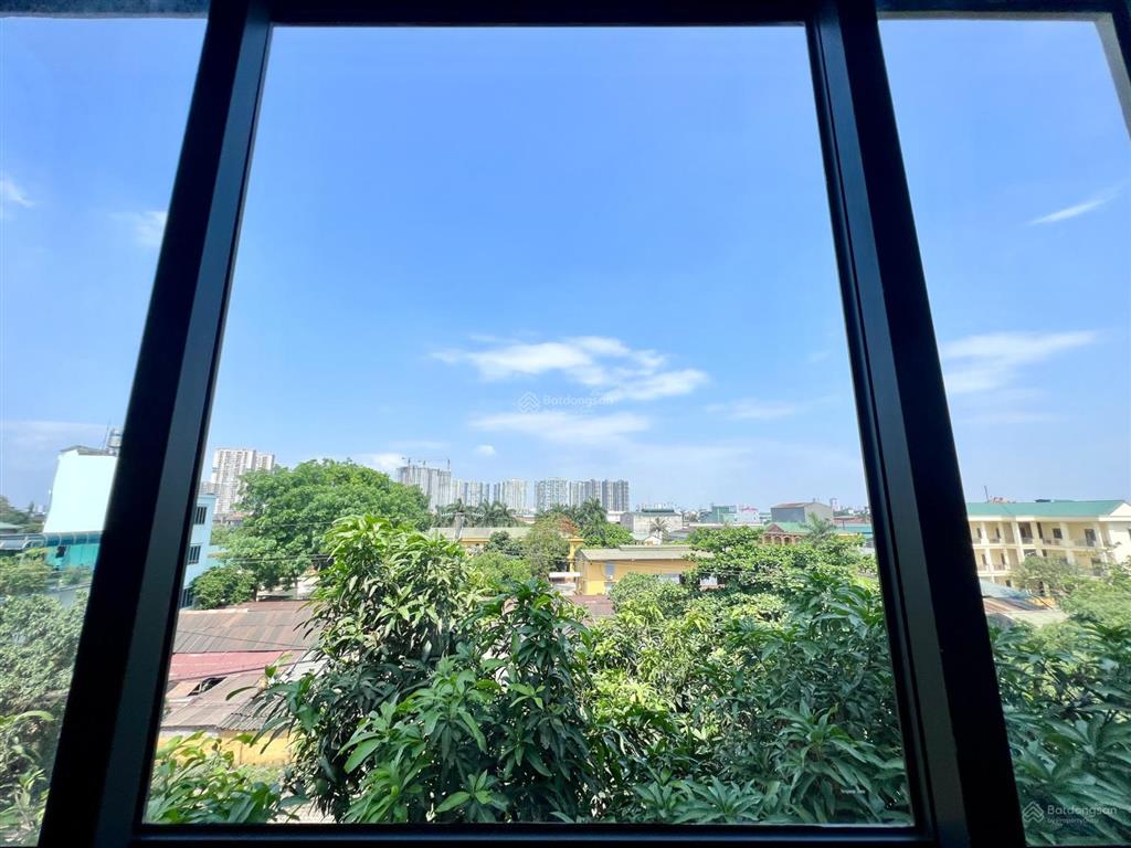 Chính chủ bán căn biệt thự góc vinhomes thăng long, hướng đông nam thoáng, mặt tiền 22m đỗ 5 ô tô
