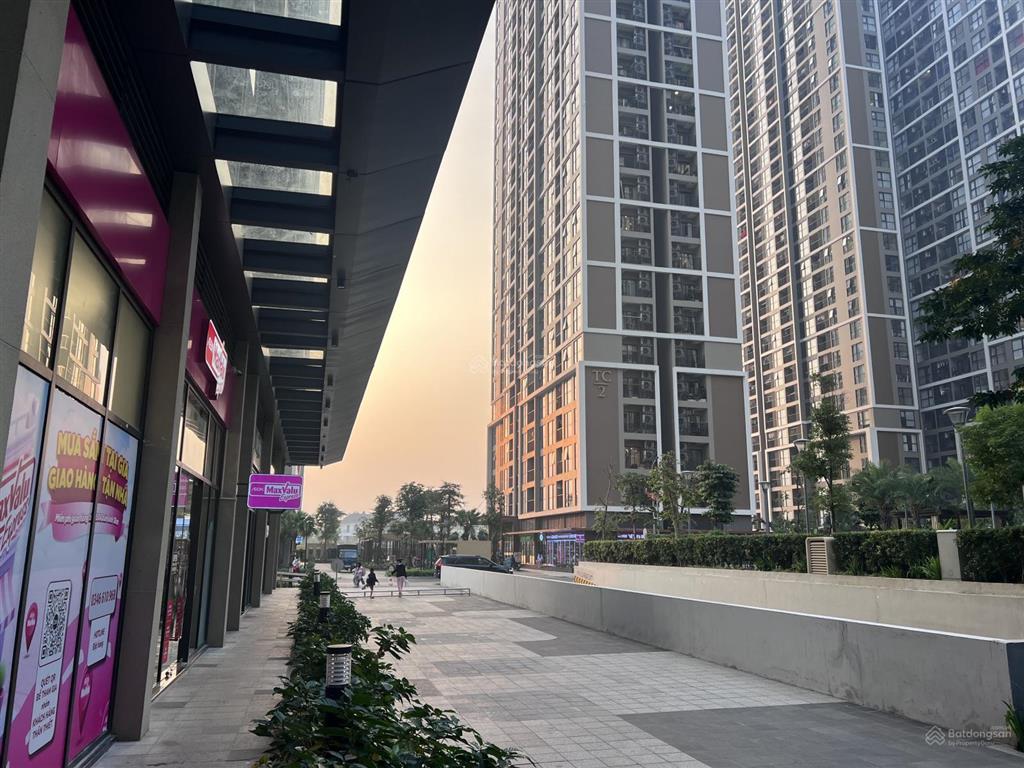 [vinhomes smartcity] chính chủ cho thuê shophouse góc, mặt đường 20m, mặt tiền 18m giá 55tr/ tháng.