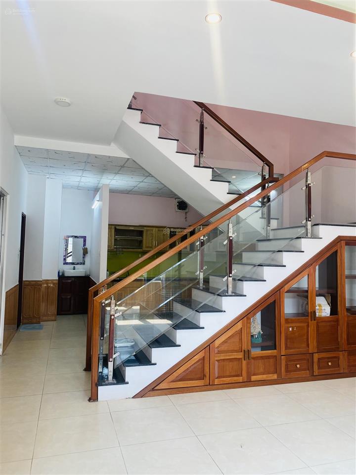 Bán nhà 2 tầng đổ 2 mê kiên cố tại kiệt 2 bình thái 4, giá chỉ 4 tỷ, 95m2 đất ở