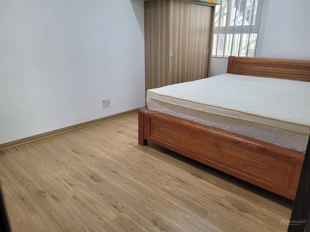 Cho thuê cc 3pn đẹp full nội thất ở city tower bình dương