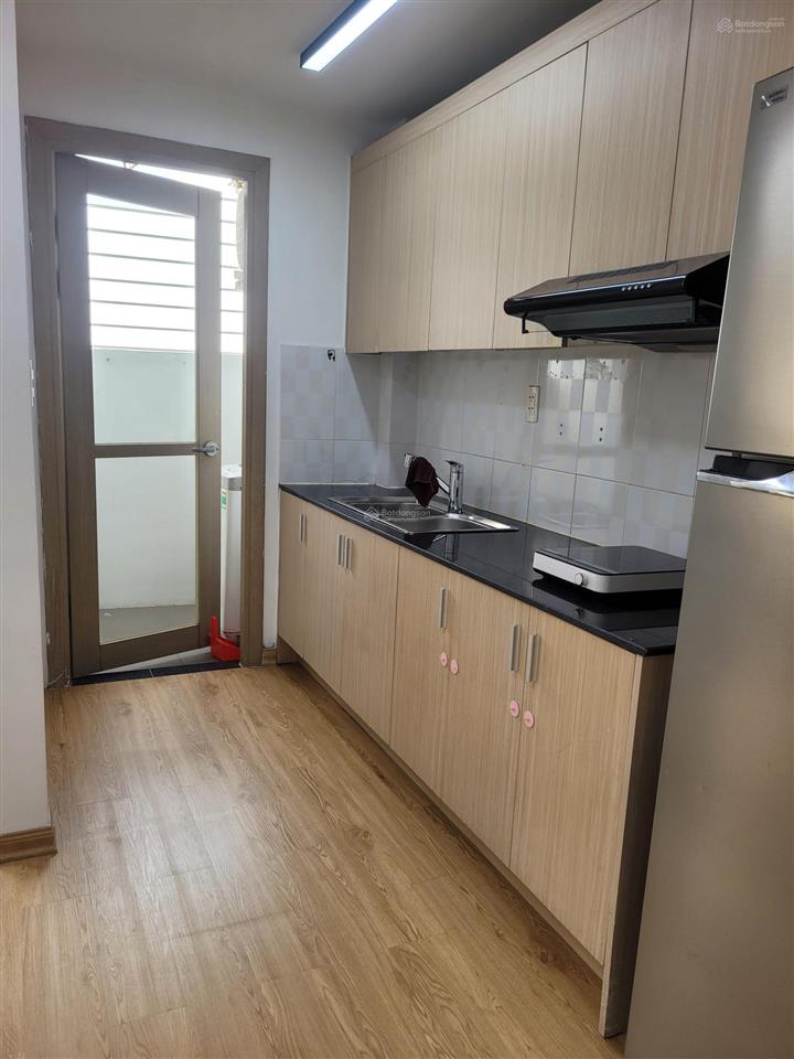 Cho thuê cc 3pn đẹp full nội thất ở city tower bình dương