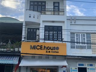 Cho thuê nhà 3 tầng mặt tiền thủ đức