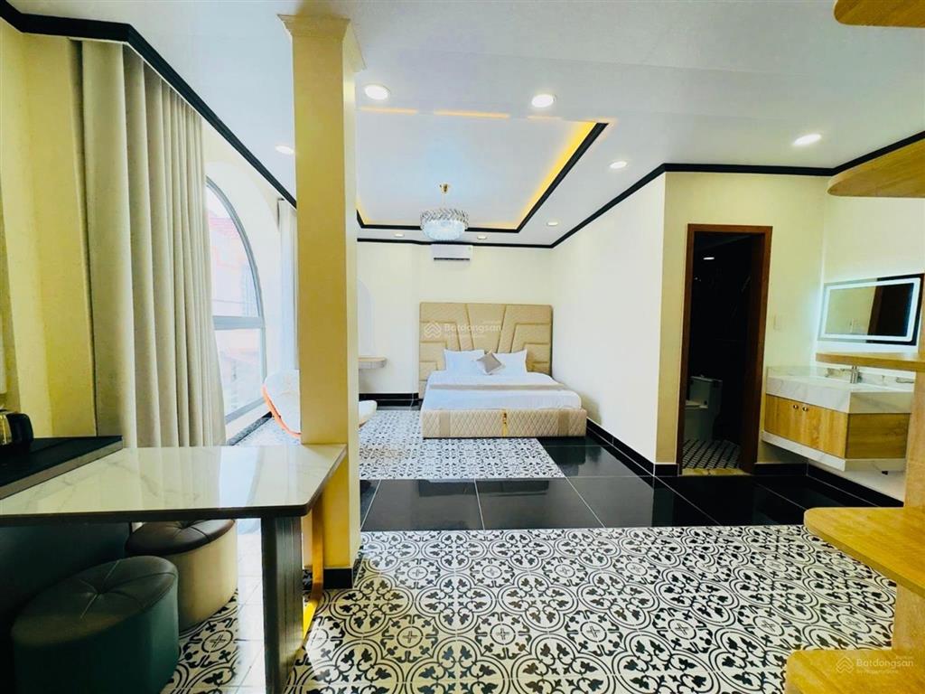 Bán gấp nhà mới xây gần khu bắc hải giáp quận 10, 72m2