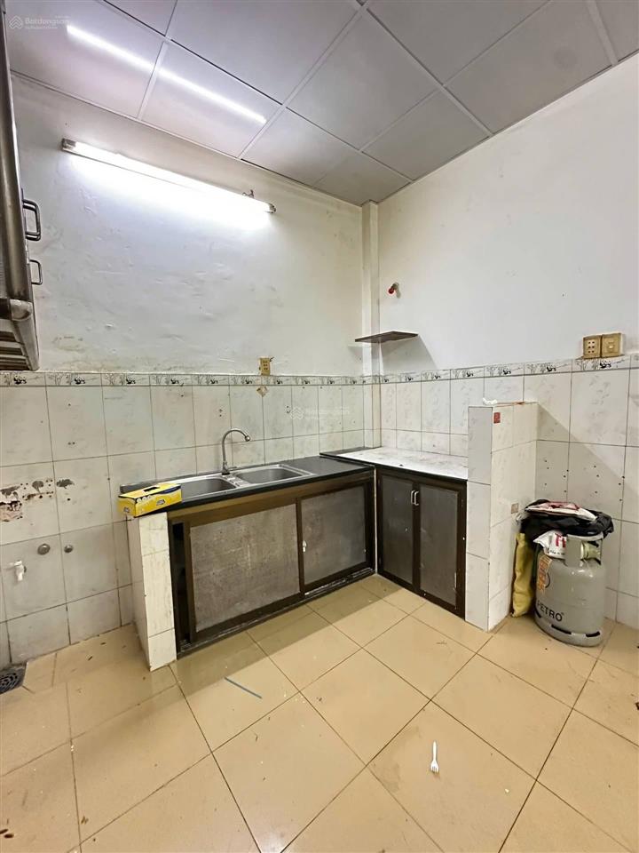 Bán nhà hẻm xe hơi tô hiệu, tân phú cách mặt tiền 20m 53m chỉ 5,x tỷ