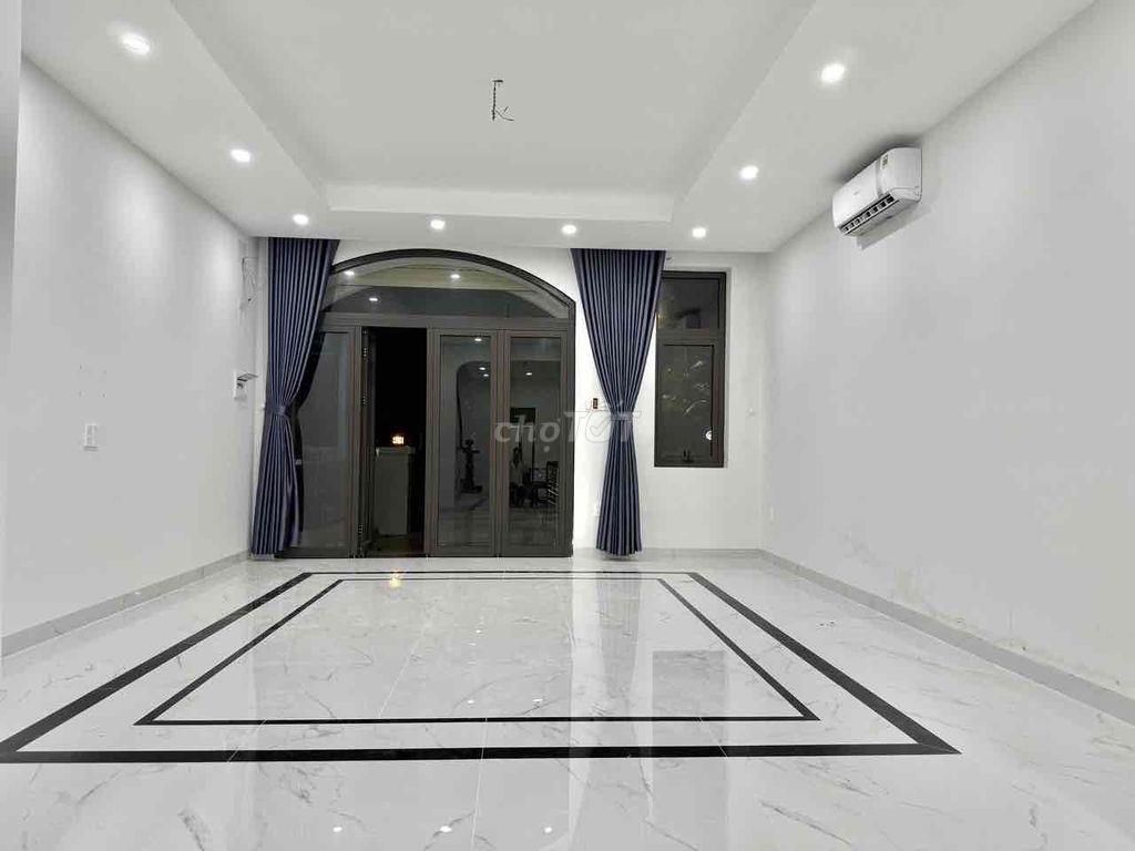 NHÀ CHO THUÊ (FULL NỘI) THẤT GIÁ RẺ TẠI TP TÂN AN