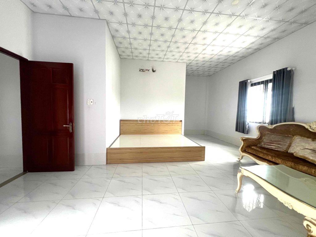 CHO THUÊ BIỆT THỰ FULl NỘI THẤT NẰM TRUNG TÂM TP.TÂN AN GẦN AEON