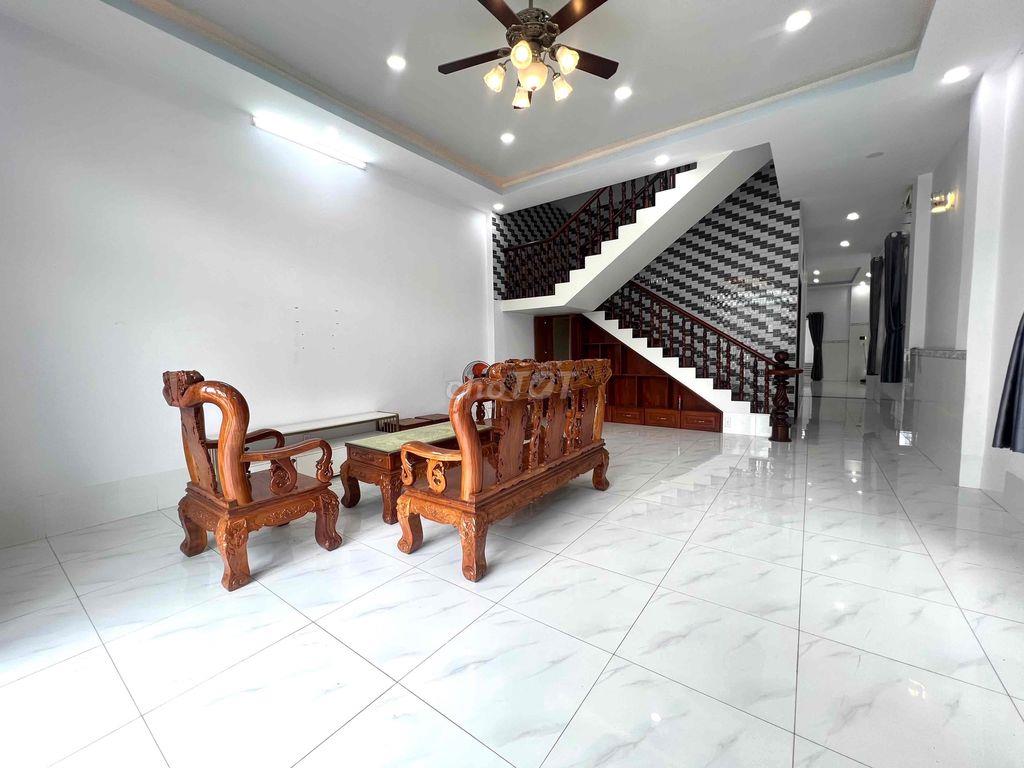 CHO THUÊ BIỆT THỰ FULl NỘI THẤT NẰM TRUNG TÂM TP.TÂN AN GẦN AEON