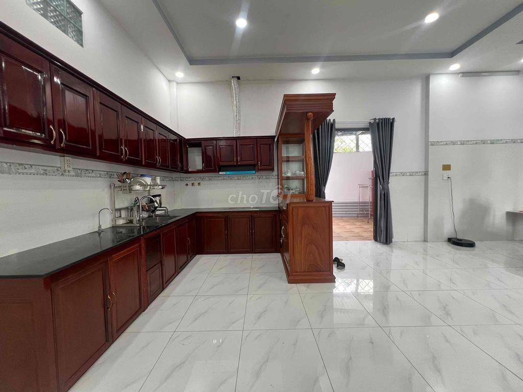 CHO THUÊ BIỆT THỰ FULl NỘI THẤT NẰM TRUNG TÂM TP.TÂN AN GẦN AEON