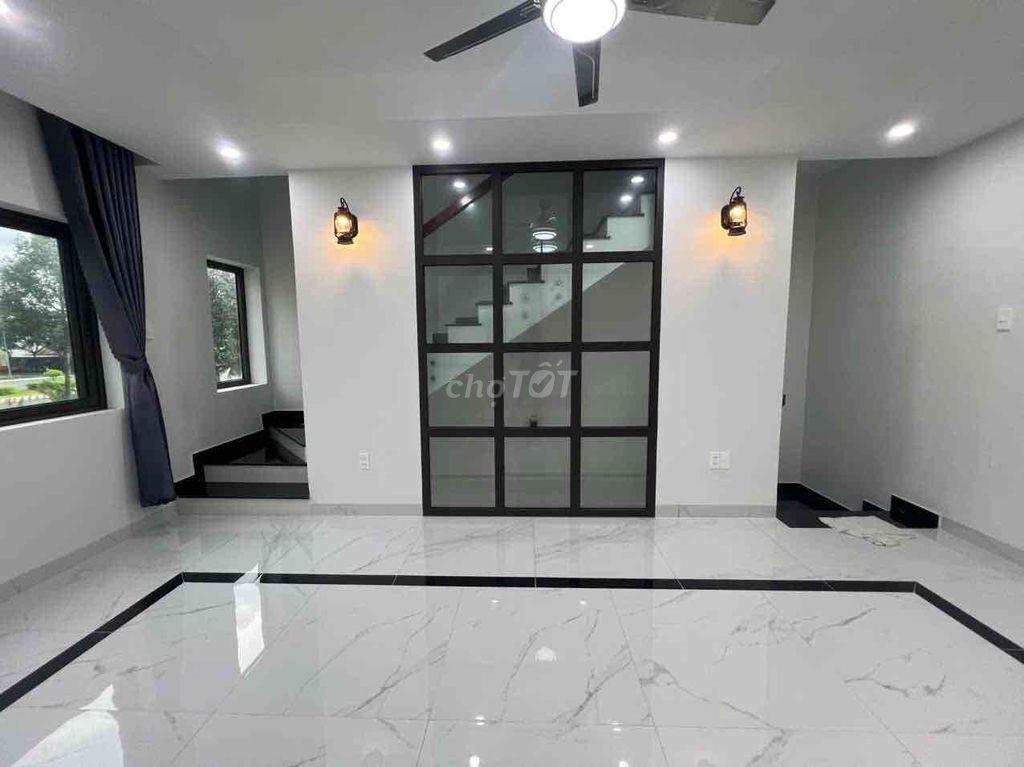 NHÀ CHO THUÊ FULL NỘI THẤT TẠI PHƯỜNG LONG AN GẦN AEON
