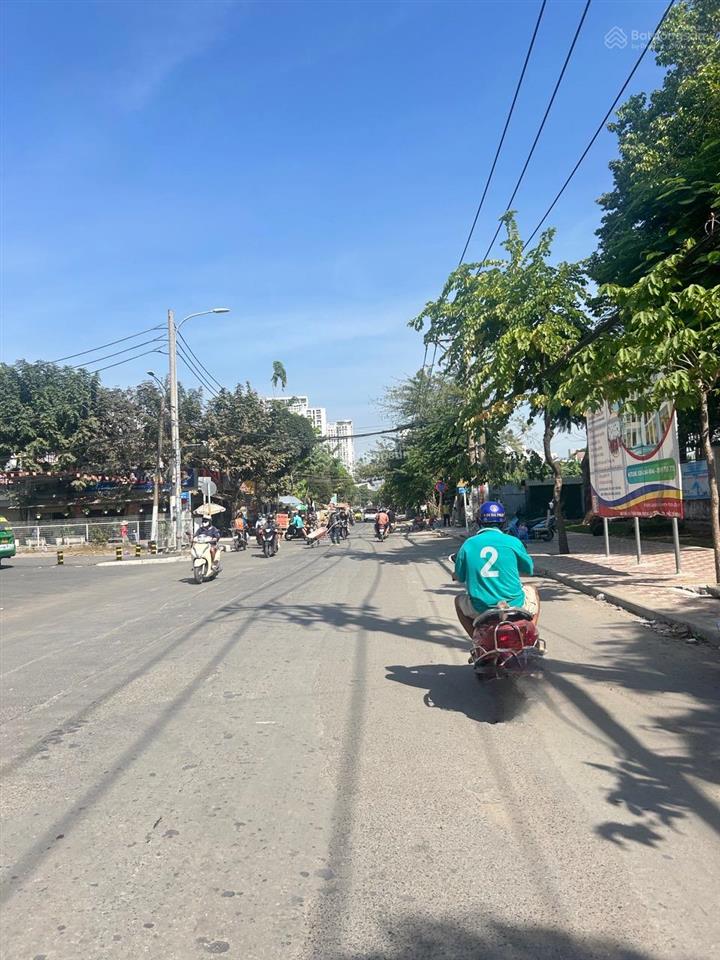 Bán gấp mặt tiền lê đình quản, quận 2  86m2 lô góc ngang 6m  giá ngộp 6.7 tỷ