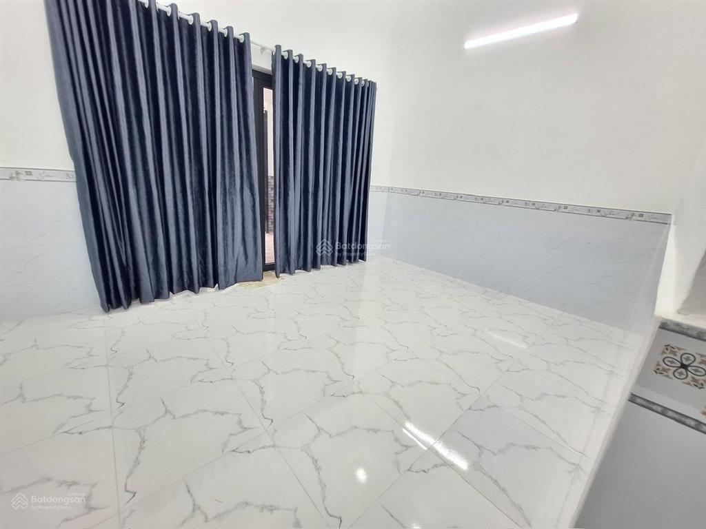 Nhà 2 tầng mặt tiền siêu vip q2 nhà mới ở liền 62m giá 6,9 tỷ