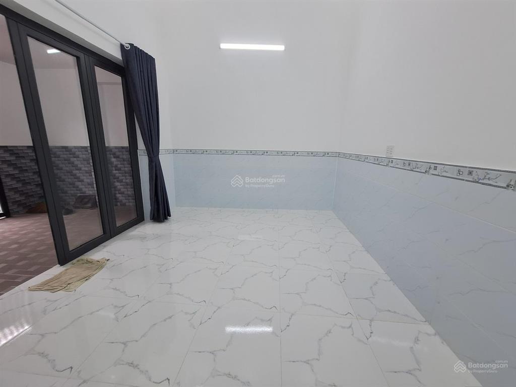 Nhà 2 tầng mặt tiền siêu vip q2 nhà mới ở liền 62m giá 6,9 tỷ