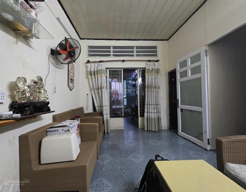 Bán nhà mặt tiền quận 2 gần nguyễn thị định, 97m2, ngang 6m cực đẹp, giá chỉ 7.7 tỷ