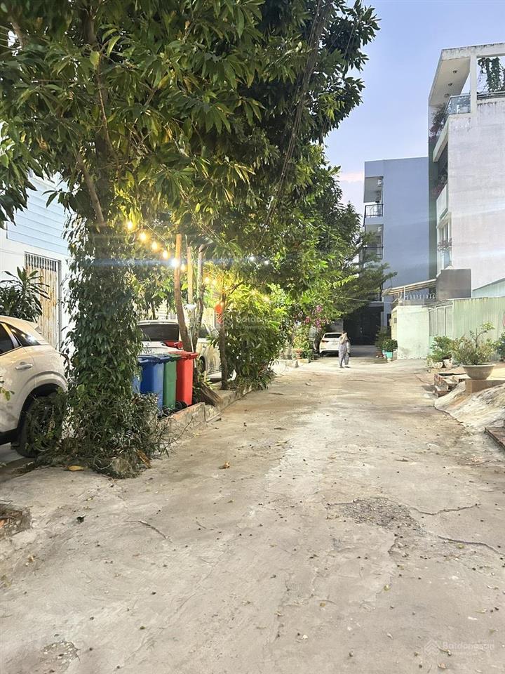 Đất 2 mặt tiền lô góc bình trưng 218m ngang 9m khu xây cao tầng gần bv lê văn thịnh
