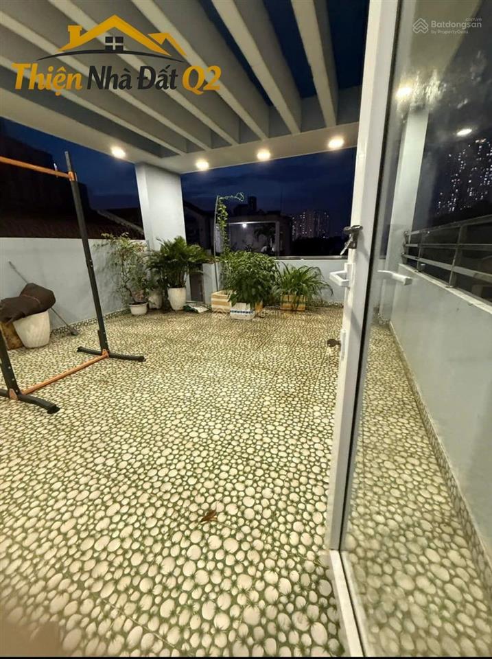 Nhà 4 tầng mặt tiền bình trưng tây 79m ngang 5m gần lê văn thịnh hơn 8 tỷ