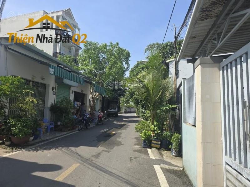 Bán đất có nhà 2 tầng + 6 phòng trọ  150m2  ngang 12m  giá 11.x t