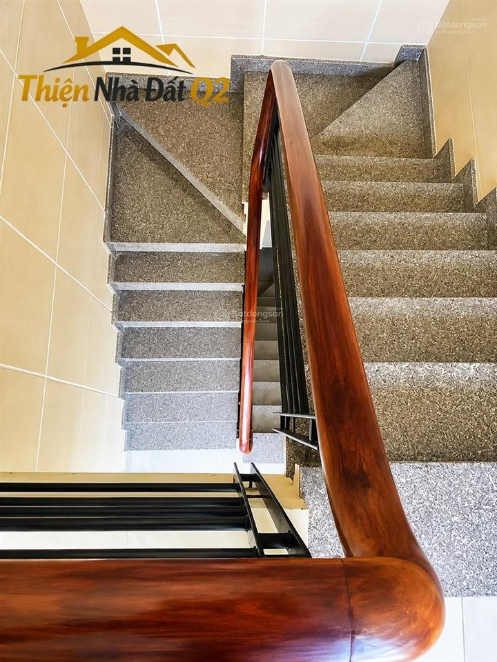 Căn góc 3 tầng 113m2 ngang 7m hiếm gần lê văn thịnh giá 13,2 tỷ,  thiện nhà đất q2
