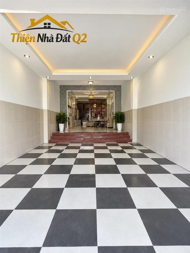 Bán nhà mặt tiền bình trưng 117m2 ngang 5m 3 tầng có garage giá 11.79tỷ
