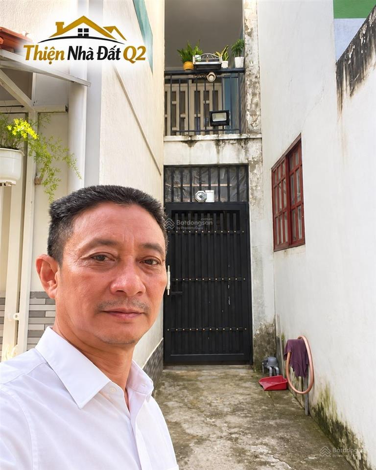 Bán nhà 3 tầng đường nguyễn tuyển, ngang 6m, 7 phòng ngủ, sát hẻm xe hơi  5,4 tỷ