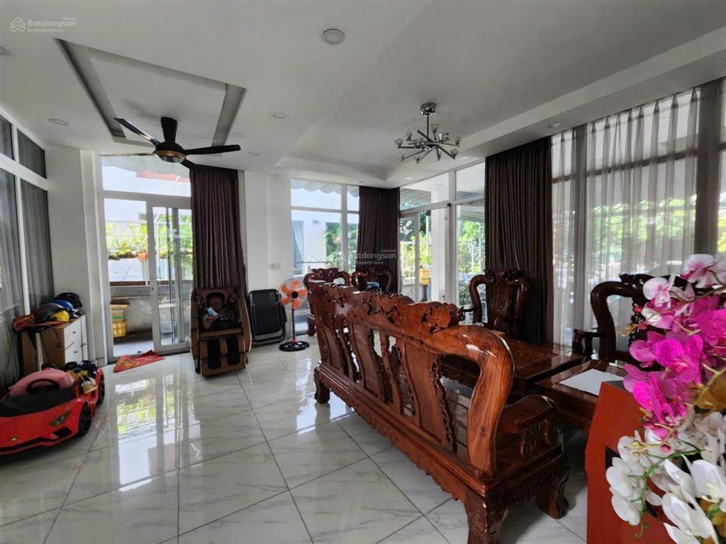 Biệt thự sân vườn khu jamona home resort full nội thất
