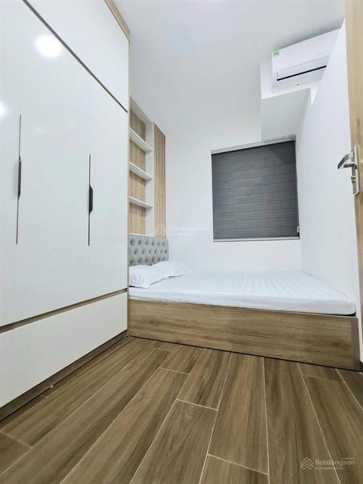 Bán tòa chdv đức diễn bắc từ liêm 60m2 * 7 tầng * mt 5m ,17 phòng dòng tiền ~1 tỷ/năm