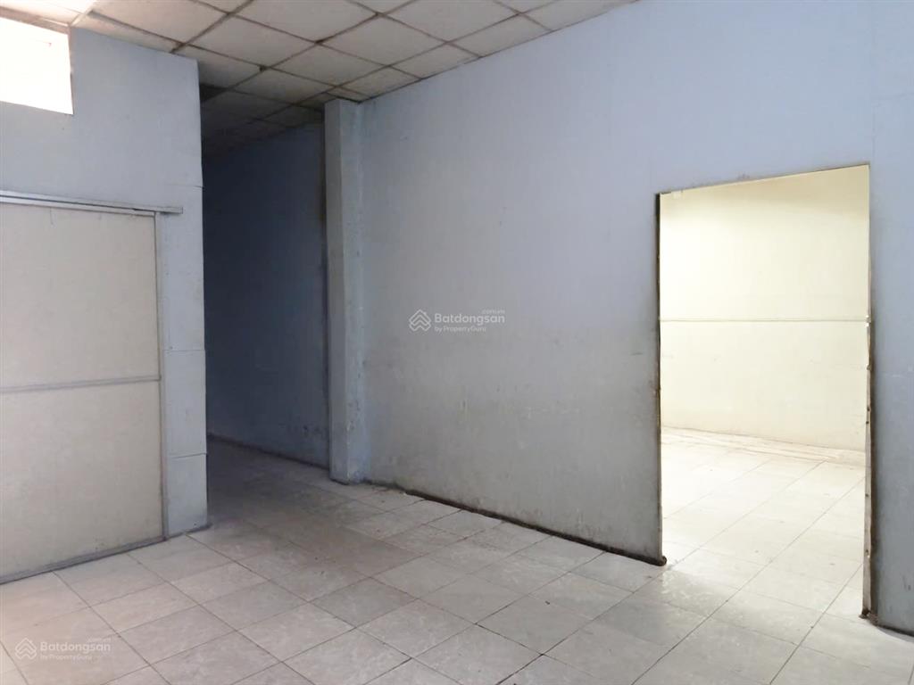 Cho thuê mặt bằng dt 8x15m mặt tiền rộng tại quận 11