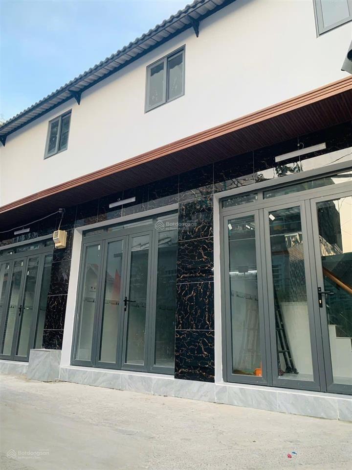 Tôi bán nhà 38 m2, 1 trệt, 1 lầu, xe hơi đậu trước nhà, tuyệt đẹp, quận 7, giá  1,55 tỷ