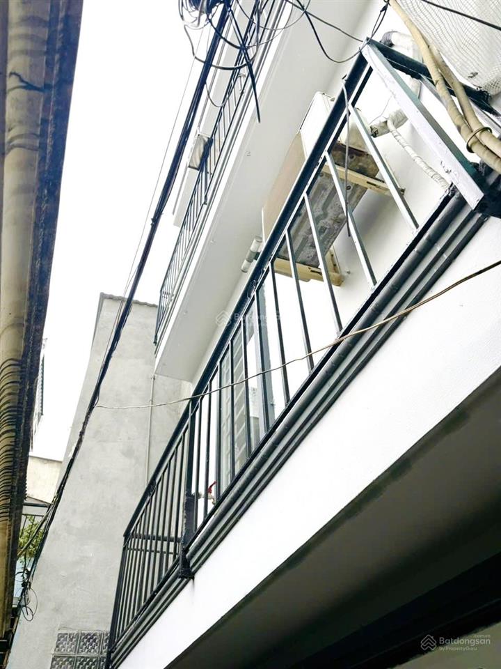 Tôi bán nhà 48 m2 sd, 1 trệt 2 lầu, tuyệt đẹp, quận 7, giá 930 triệu