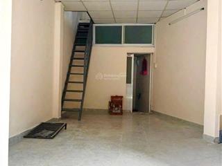 Tôi bán nhà 70 m2, 1 trệt.1 lầu, ôtô đậu trước nhà, mặt tiền hẽm, tuyệt đẹp, quận 7. giá  1,65 tỷ