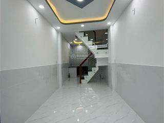 Tôi bán nhà 64 m2 sd, 1 trệt. 1 lầu, 2 pn. 2 wc, tuyệt đẹp. quận 7. giá 1,6 tỷ
