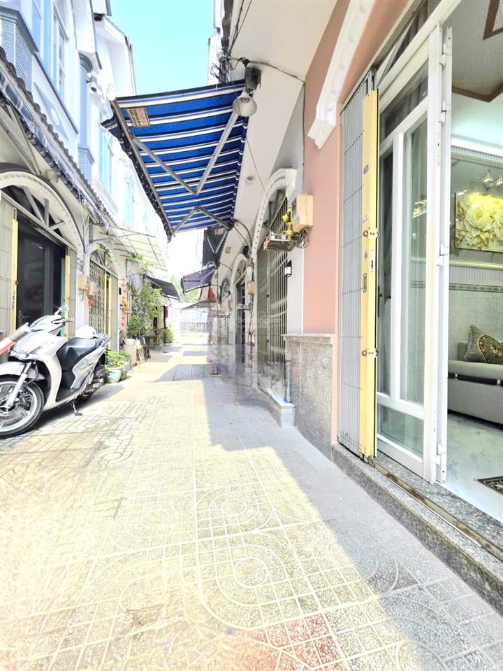 Tôi bán nhà 64 m2, sổ hồng, 1 trệt, 1 lầu, hẻm xe hơi, phú xuân, nhà bè, giá 1,59 tỷ