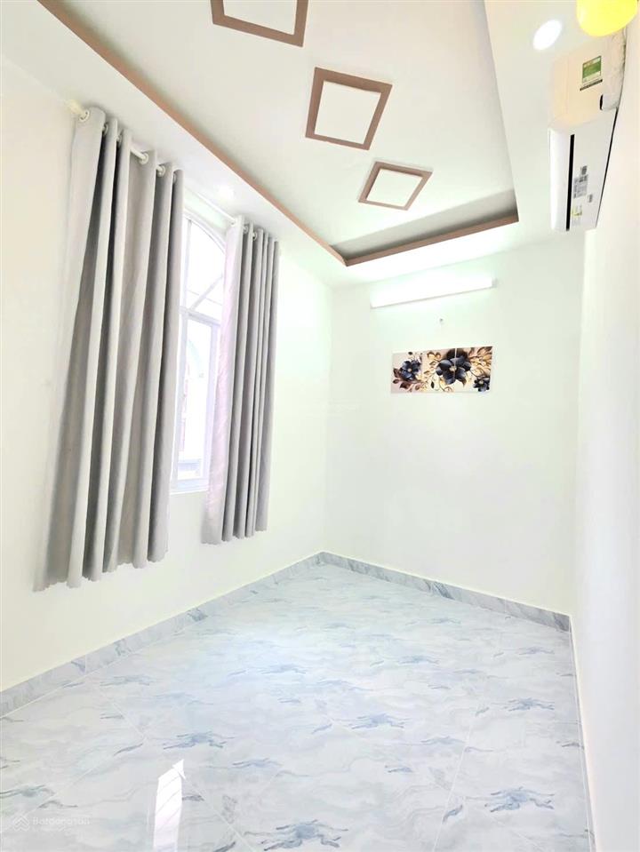 Tôi bán nhà 64 m2, sổ hồng, 1 trệt, 1 lầu, hẻm xe hơi, phú xuân, nhà bè, giá 1,59 tỷ
