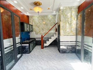 Tôi bán nhà 40 m2 sd, sổ hồng, 1 trệt 1 lầu. 2 pn. tuyệt đẹp. quận 7, giá 1,59 tỷ