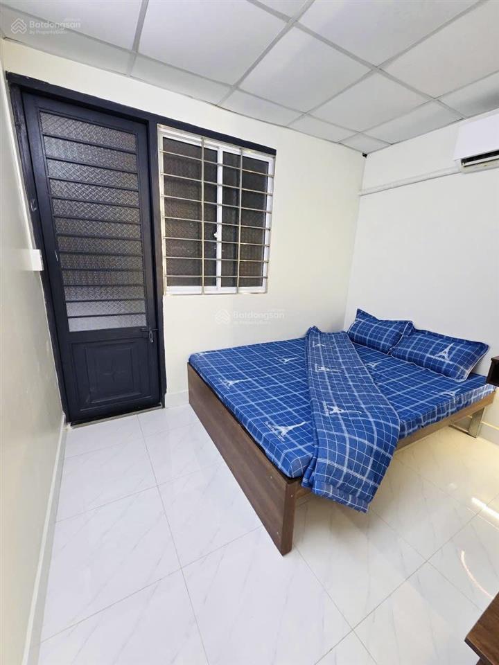 Tôi bán nhà 42 m2, 1 trệt, 1 lầu,giấy tờ hợp lệ, tuyệt đẹp, nhà bè. giá  860 triệu
