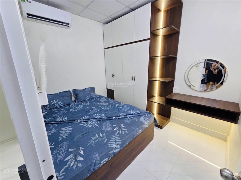 Tôi bán nhà 42 m2, 1 trệt, 1 lầu,giấy tờ hợp lệ, tuyệt đẹp, nhà bè. giá  860 triệu