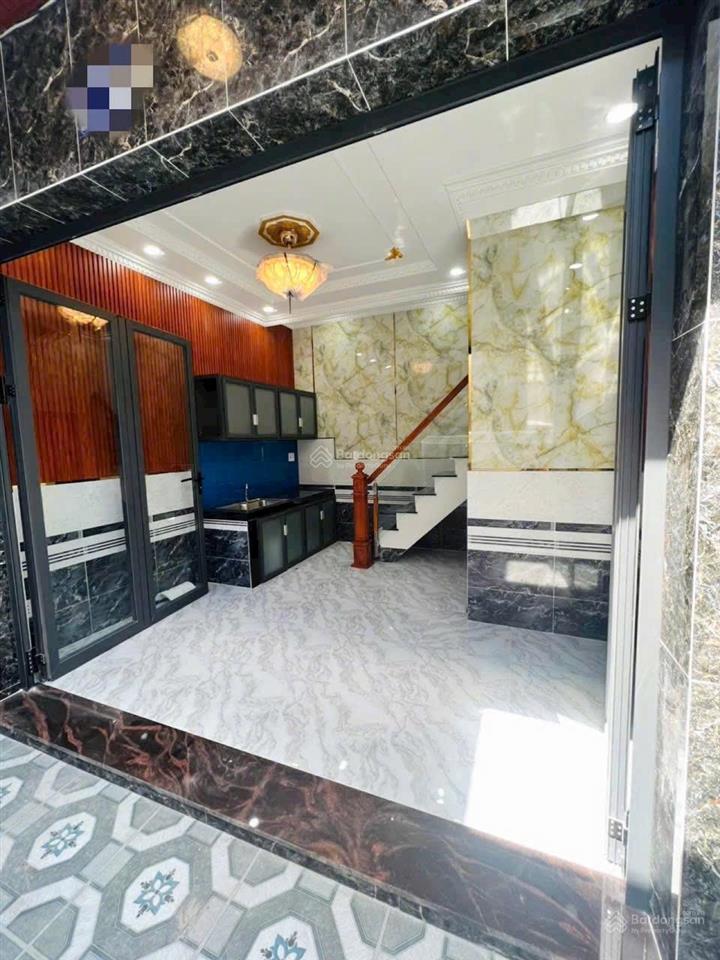 Tôi bán nhà 40 m2 sd, sổ hồng, 1 trệt 1 lầu. 2 pn. tuyệt đẹp. quận 7, giá 1,59 tỷ