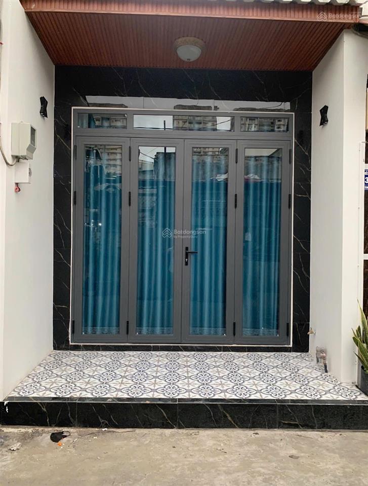 Tôi bán nhà 60m2 sd, 1 trệt, 1 lầu, ôtô đậu trước nhà, tuyệt đẹp. quận 7. giá 2,49 tỷ