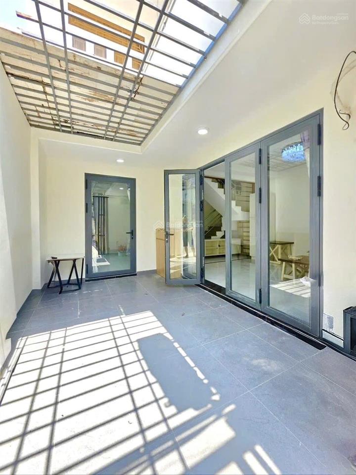Tôi bán nhà dtsd 125 m2, 1 trệt, 1 lầu, tuyệt đẹp, p. tân mỹ, quận 7. giá 4,39 tỷ