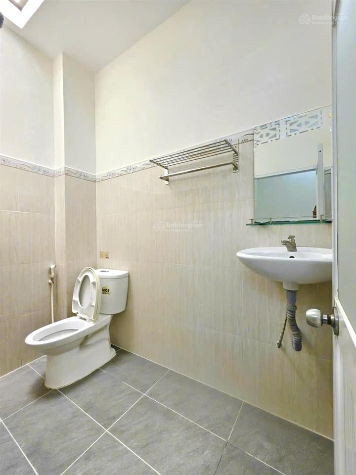 Tôi bán nhà dtsd 125 m2, 1 trệt, 1 lầu, tuyệt đẹp, p. tân mỹ, quận 7. giá 4,39 tỷ