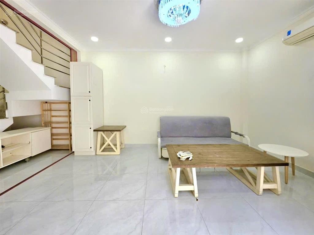 Tôi bán nhà dtsd 125 m2, 1 trệt, 1 lầu, tuyệt đẹp, p. tân mỹ, quận 7. giá 4,39 tỷ