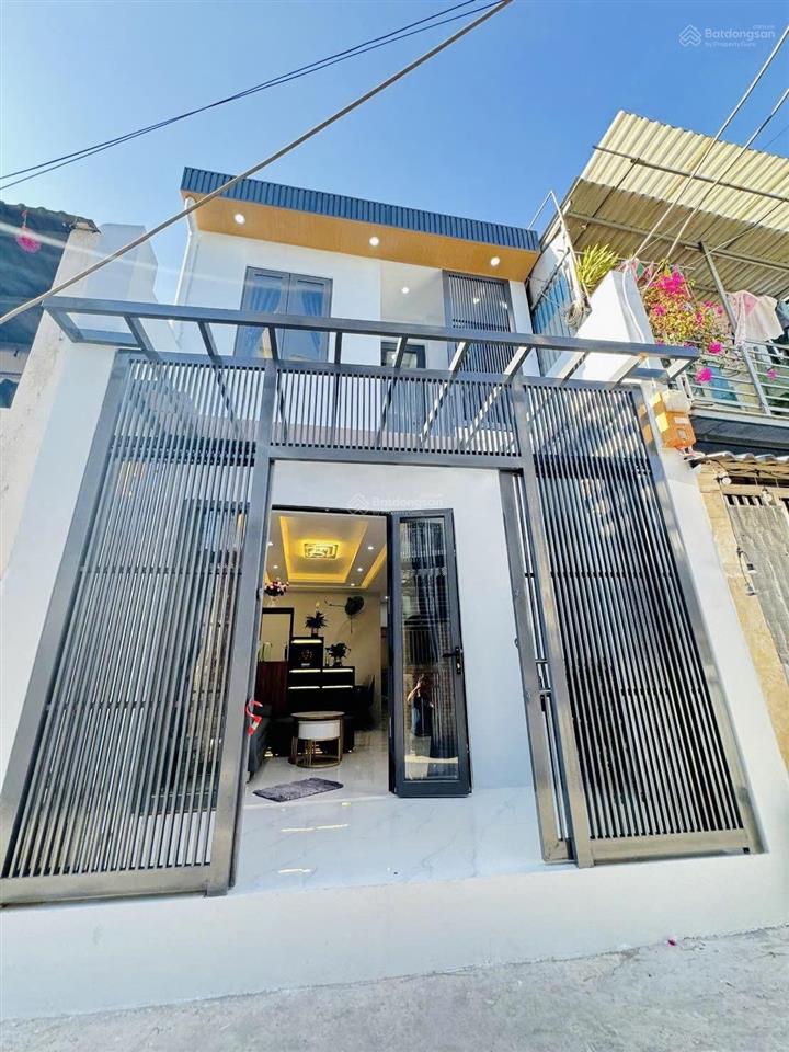 Tôi bán nhà 88 m2, 1 trệt, 1 lầu, sông hồng riêng. tuyệt đẹp, p. phú thuận , quận 7.giá  4,95 tỷ