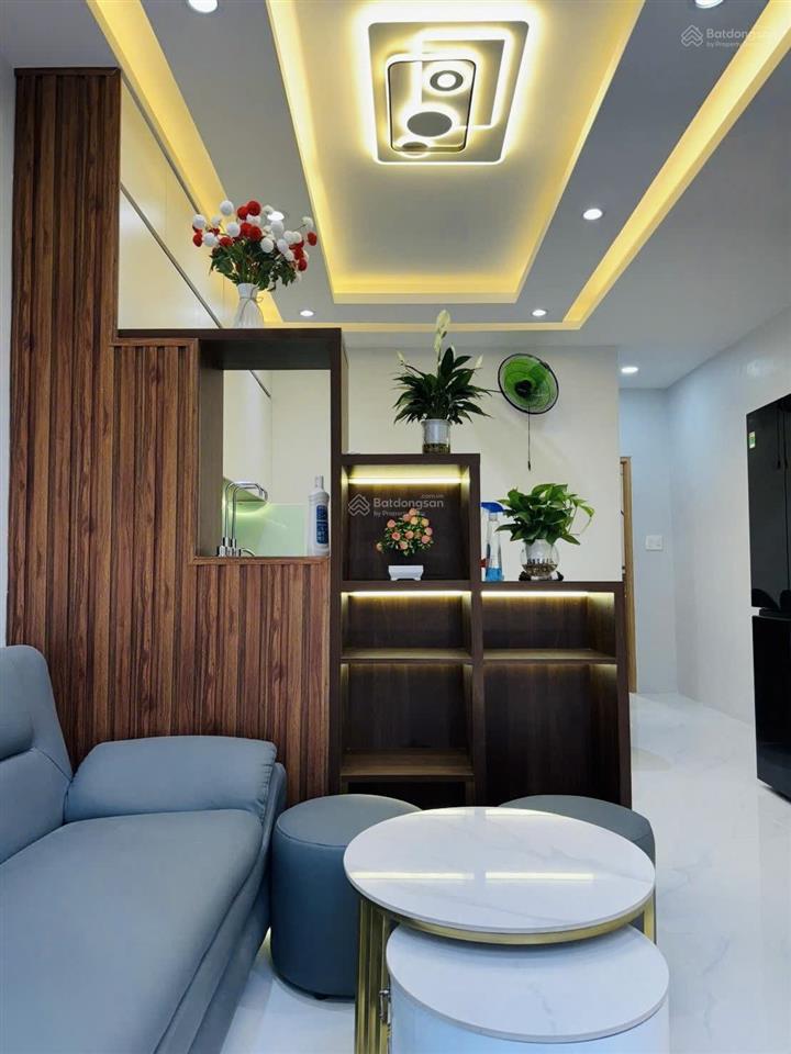 Tôi bán nhà 88 m2, 1 trệt, 1 lầu, sông hồng riêng. tuyệt đẹp, p. phú thuận , quận 7.giá  4,95 tỷ
