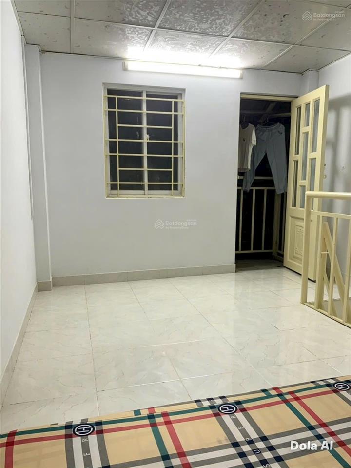 Tôi bán nhà 30 m2 sd, 1 trệt, 1 lầu, tuyệt đẹp, quận 7, giá 849 triệu